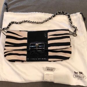 COACH 15988| Kristin Zebra Haircalf Clutch